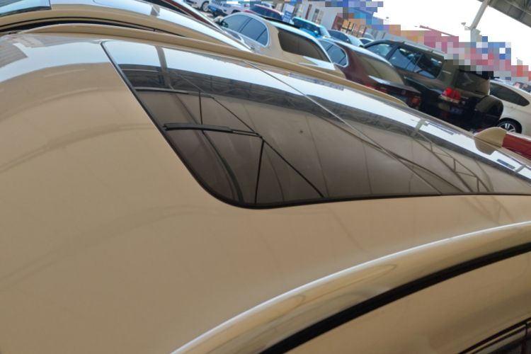 Used Lincoln MKC 2017 2.0T Two-Wheel Drive Deluxe Edition Roof