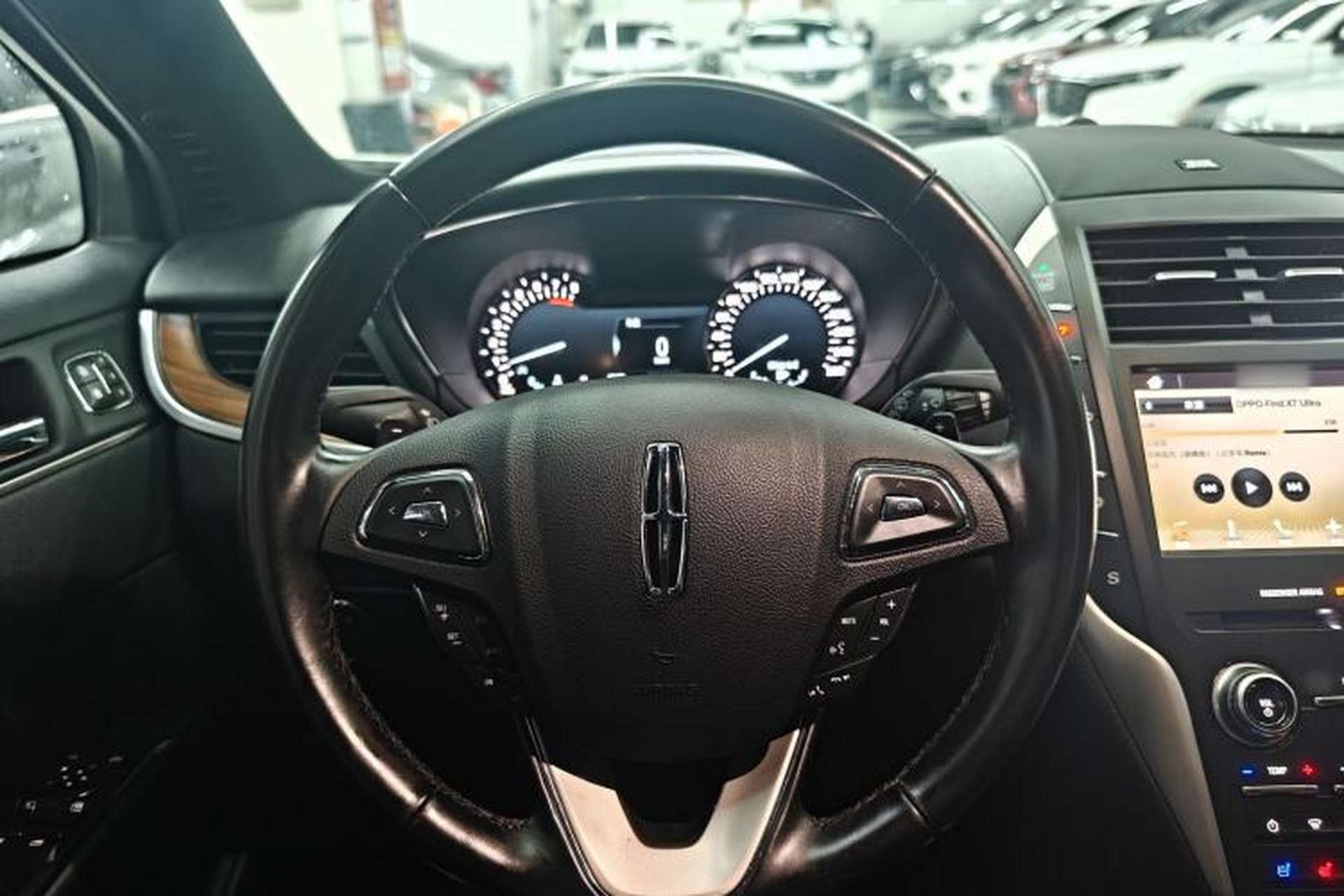 Used Lincoln MKC 2017 2.0T Four-Wheel Drive Zunya Edition Steering Wheel
