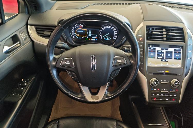 Used Lincoln MKC 2017 2.0T Two-Wheel Drive Deluxe Edition Steering Wheel