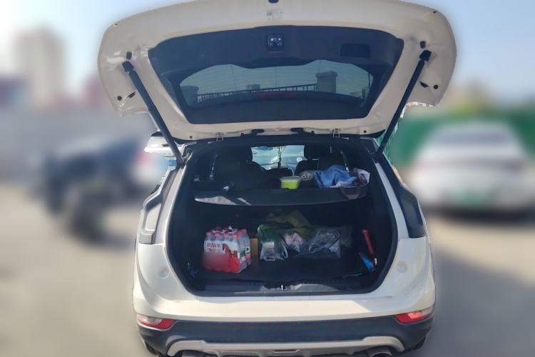 Used Lincoln MKC 2017 2.0T Four-Wheel Drive Zunya Edition Trunk