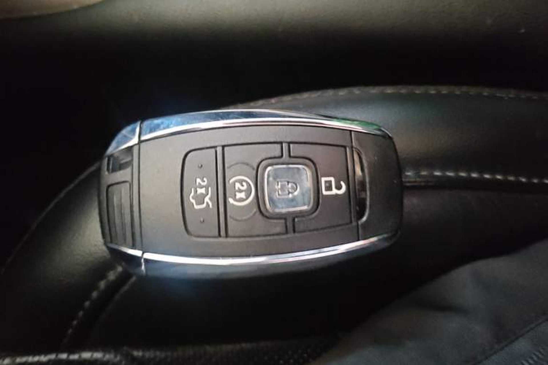 Used Lincoln MKC 2017 2.0T Two-Wheel-Drive Luxury Edition Vehicle Key