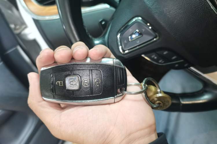 Used Lincoln MKC 2017 2.0T Four-Wheel Drive Zunya Edition Vehicle Key