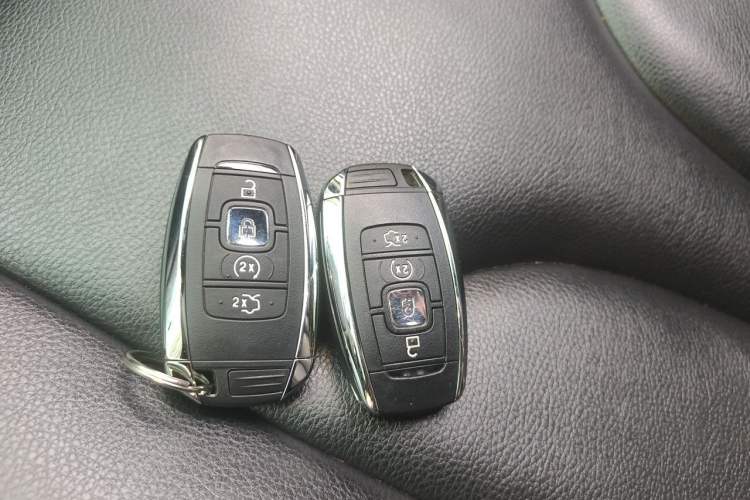 Used Lincoln MKC 2017 2.0T Two-Wheel Drive Zunyue Edition Vehicle Key