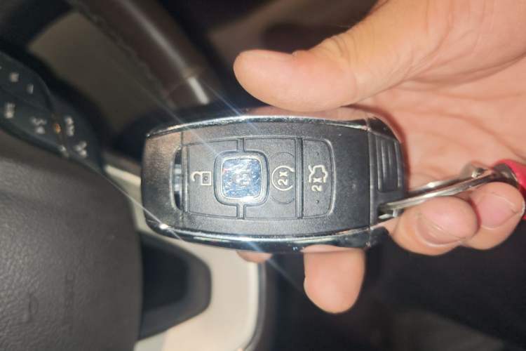 Used Lincoln MKC 2017 2.0T Four-Wheel Drive Zunya Edition Vehicle Key