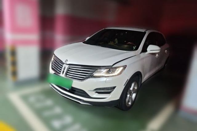Used Lincoln MKC 2017 2.0T Two-Wheel Drive Deluxe Edition