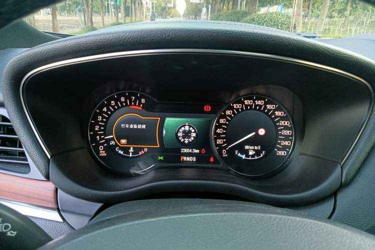 Used Lincoln MKC 2018 2.0T Two-Wheel Drive Luxury Edition Instrument Cluster