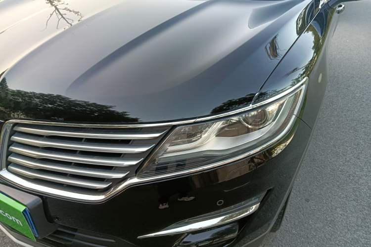 Used Lincoln MKC 2018 2.0T Two-Wheel Drive Luxury Edition Left Front Headlight
