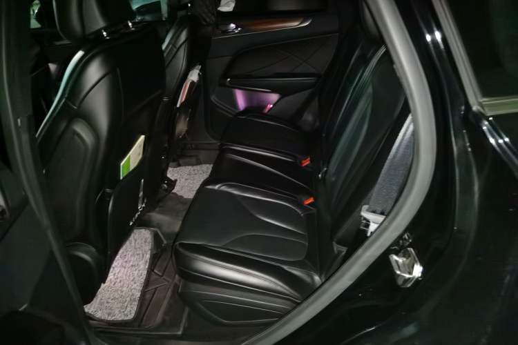 Used Lincoln MKC 2018 2.0T Four-Wheel Drive Zunya Edition Left Rear Seat
