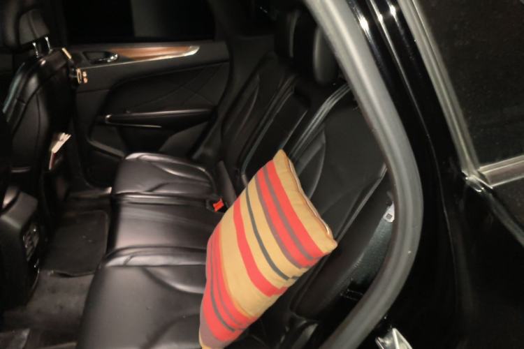Used Lincoln MKC 2018 2.0T Two-Wheel Drive Luxury Edition Left Rear Seat
