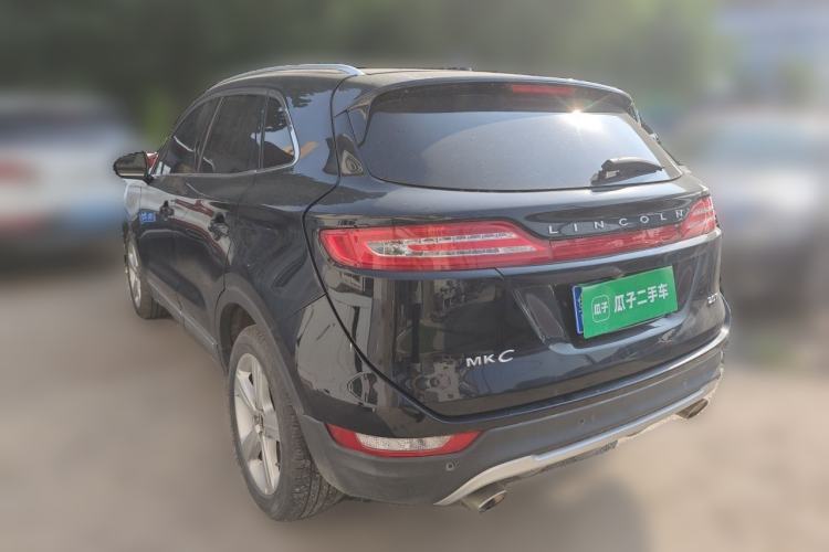 Used Lincoln MKC 2018 2.0T Two-Wheel Drive Deluxe Edition Rear Left 45 Deg