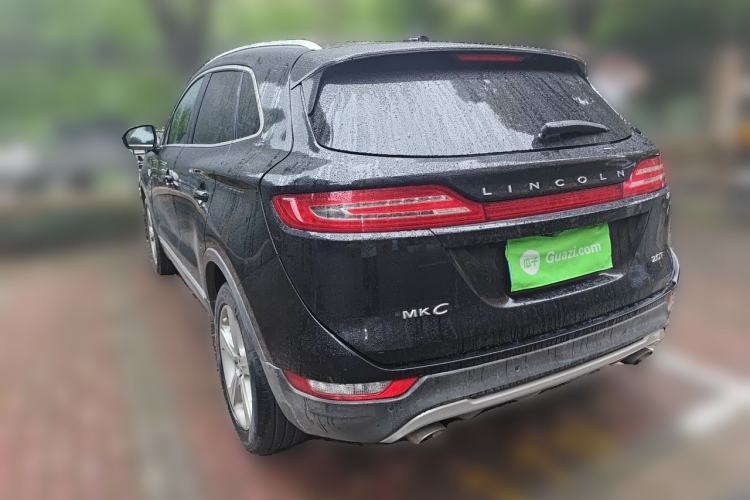 Used Lincoln MKC 2018 2.0T Two-Wheel Drive Deluxe Edition Rear Left 45 Deg