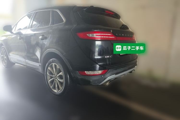 Used Lincoln MKC 2018 2.0T Two-Wheel Drive Luxury Edition Rear Left 45 Deg