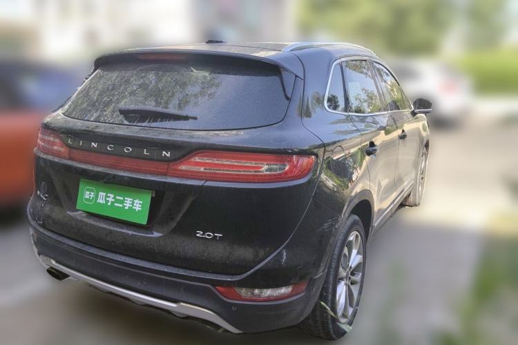 Used Lincoln MKC 2018 2.0T Two-Wheel Drive Luxury Edition Rear Right 45 Deg
