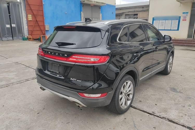 Used Lincoln MKC 2018 2.0T Four-Wheel Drive Zunya Edition Rear Right 45 Deg