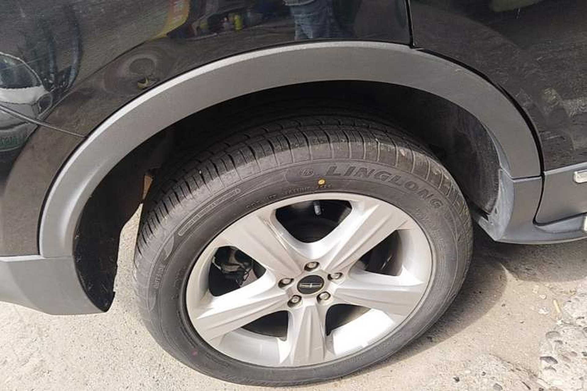 Used Lincoln MKC 2018 2.0T Two-Wheel Drive Deluxe Edition Right Rear Wheel Hub