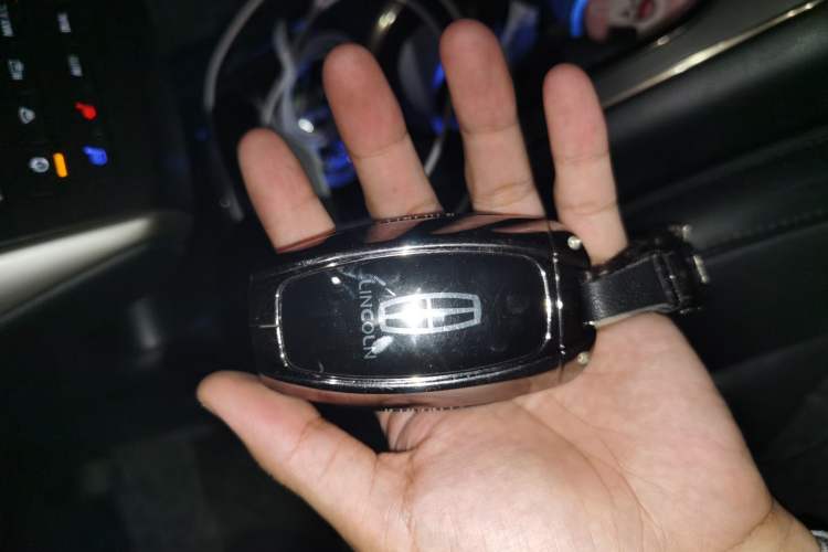 Used Lincoln MKC 2018 2.0T Four-Wheel Drive Zunya Edition Vehicle Key