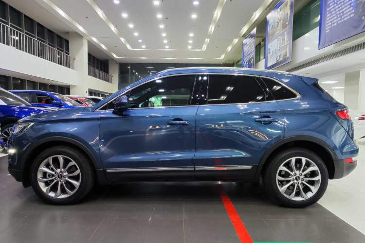 Used Lincoln MKC 2018 2.0T Four-Wheel Drive Zunya Edition Exterior 3