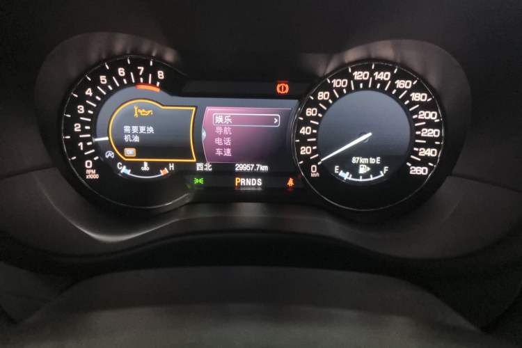 Used Lincoln MKC 2018 2.0T Four-Wheel Drive Zunya Edition Odometer Close Up