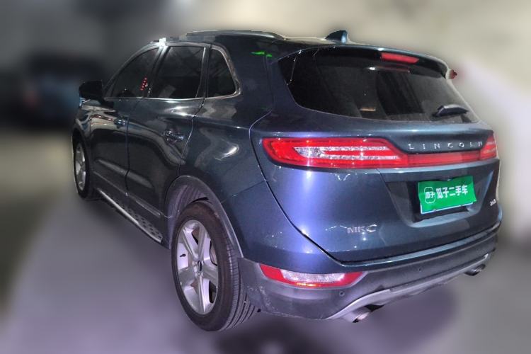 Used Lincoln MKC 2018 2.0T Two-Wheel Drive Deluxe Edition Rear Left 45 Deg