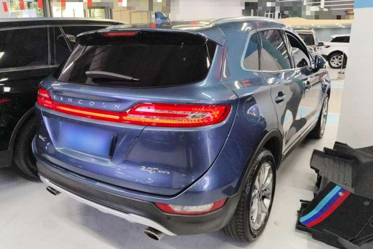 Used Lincoln MKC 2018 2.0T Four-Wheel Drive Zunya Edition Rear Right 45 Deg