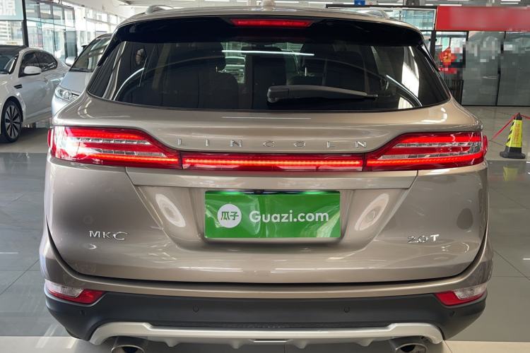 Used Lincoln MKC 2018 2.0T Two-Wheel Drive Luxury Edition Exterior 3