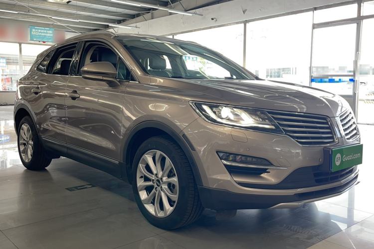 Used Lincoln MKC 2018 2.0T Two-Wheel Drive Luxury Edition Exterior 9