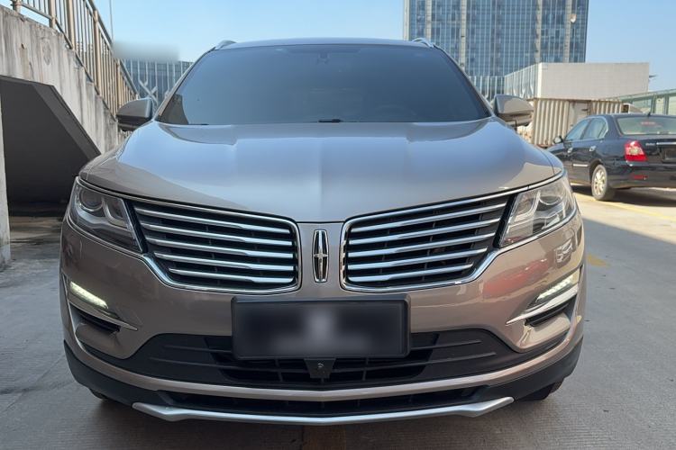 Used Lincoln MKC 2018 2.0T Two-Wheel Drive Deluxe Edition Front
