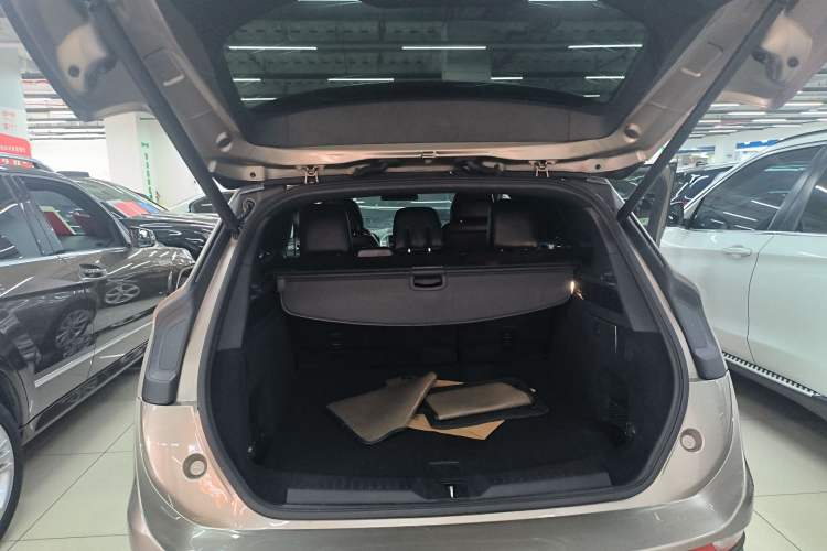Used Lincoln MKC 2018 2.0T Four-Wheel Drive Zunya Edition Trunk