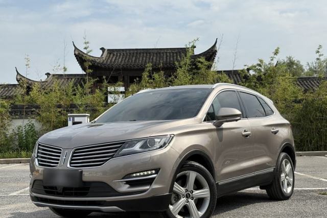 Used Lincoln MKC 2018 2.0T Two-Wheel Drive Deluxe Edition