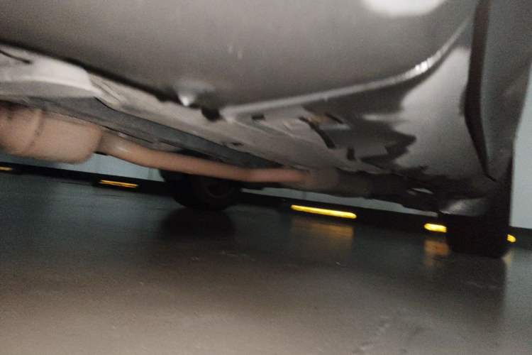 Used Lincoln MKC 2018 2.0T Two-Wheel Drive Deluxe Edition Chassis Front Left