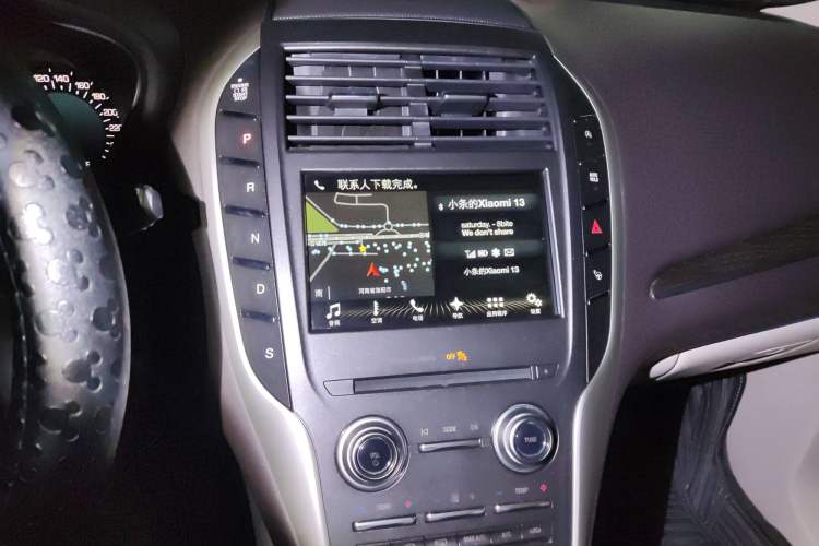 Used Lincoln MKC 2018 2.0T Four-Wheel Drive Zunya Edition Audio And AC Panel