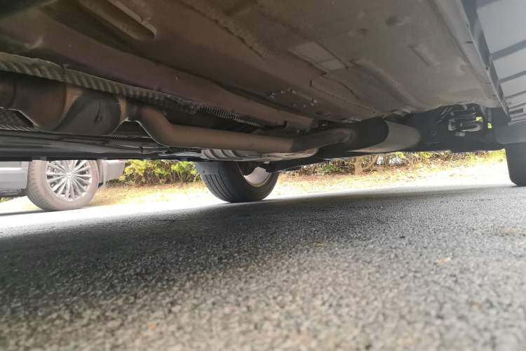 Used Lincoln MKC 2018 2.0T Two-Wheel Drive Deluxe Edition Chassis Front Left