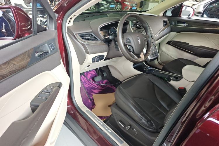 Used Lincoln MKC 2018 2.0T Four-Wheel Drive Zunya Edition Driver Seat