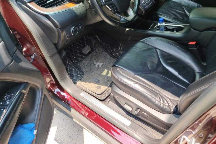 Used Lincoln MKC 2018 2.0T Four-Wheel Drive Zunya Edition Driver Seat