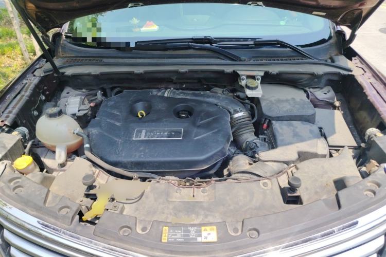 Used Lincoln MKC 2018 2.0T Four-Wheel Drive Zunya Edition Engine Bay
