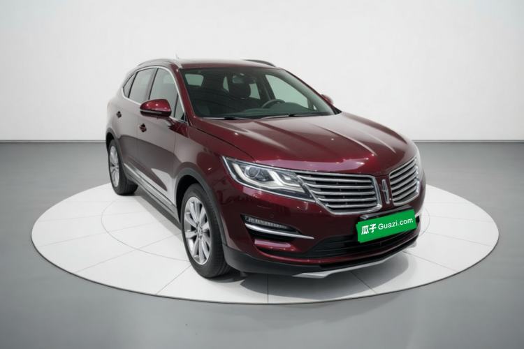 Used Lincoln MKC 2018 2.0T Four-Wheel Drive Zunya Edition Front Right 45 Deg