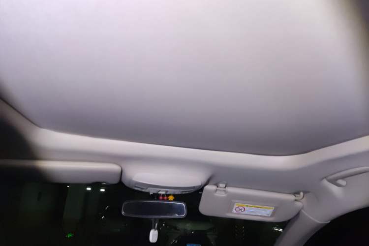 Used Lincoln MKC 2018 2.0T Four-Wheel Drive Zunya Edition Headliner