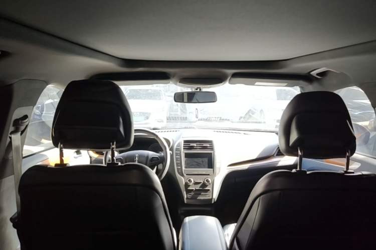 Used Lincoln MKC 2018 2.0T Four-Wheel Drive Zunya Edition Headliner