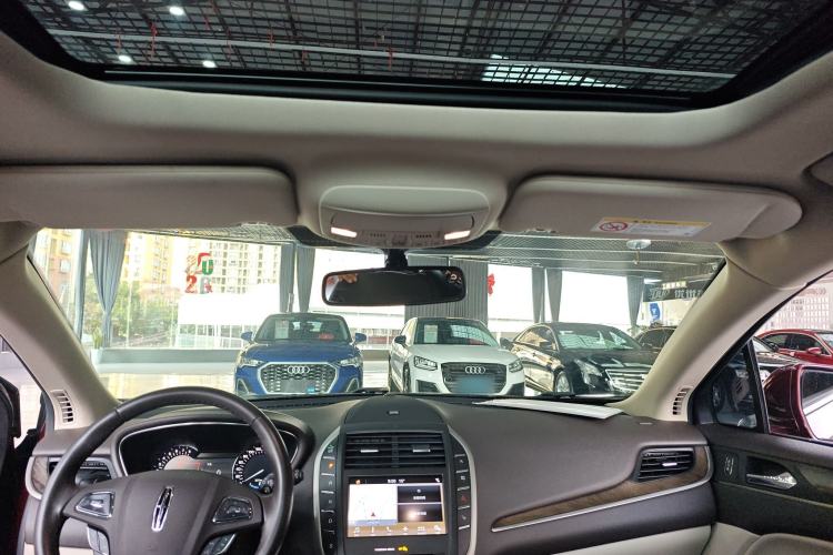 Used Lincoln MKC 2018 2.0T Four-Wheel Drive Zunya Edition Headliner