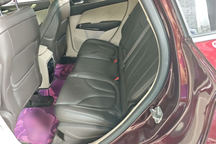Used Lincoln MKC 2018 2.0T Four-Wheel Drive Zunya Edition Left Rear Seat