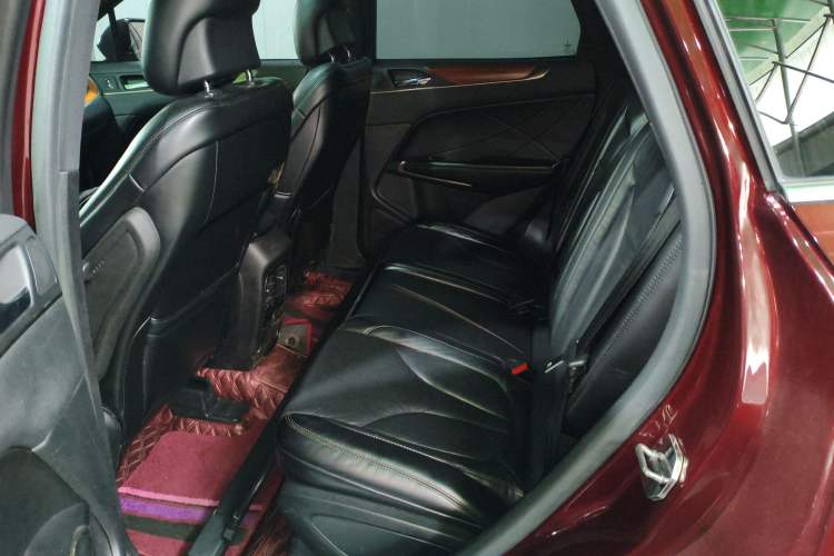 Used Lincoln MKC 2018 2.0T Four-Wheel Drive Zunya Edition Left Rear Seat