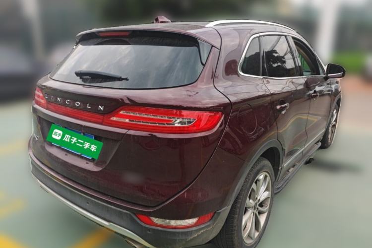 Used Lincoln MKC 2018 2.0T Two-Wheel Drive Luxury Edition Rear Right 45 Deg