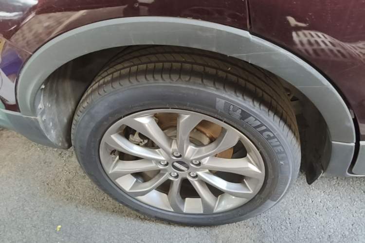 Used Lincoln MKC 2018 2.0T Four-Wheel Drive Zunya Edition Right Rear Wheel Hub