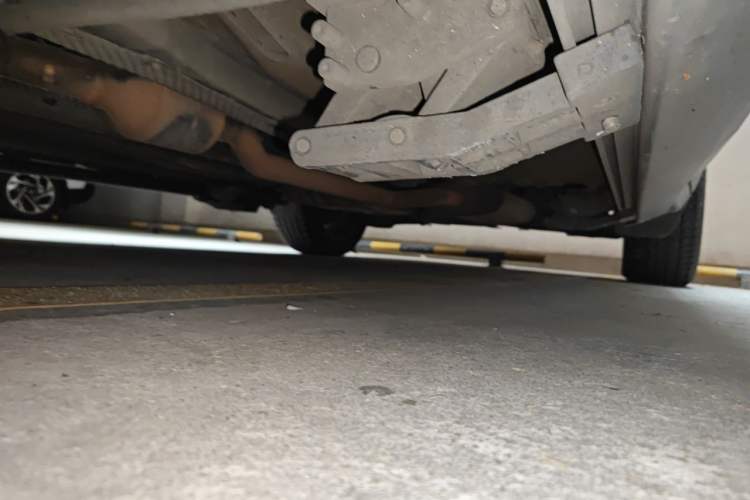 Used Lincoln MKC 2018 2.0T Two-Wheel Drive Deluxe Edition Chassis Front Left