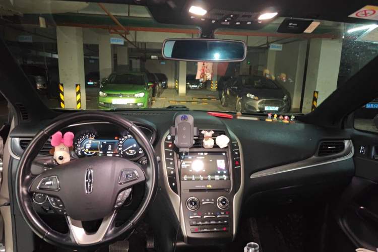 Used Lincoln MKC 2018 2.0T Two-Wheel Drive Deluxe Edition Headliner