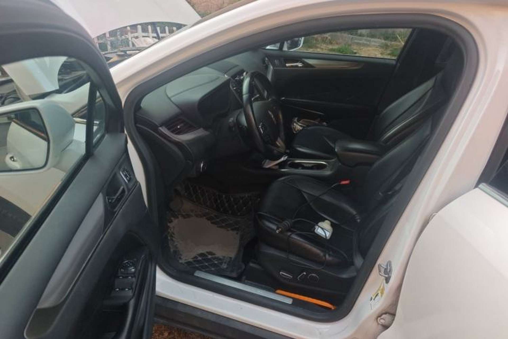Used Lincoln MKC 2018 2.0T Two-Wheel Drive Deluxe Edition Driver Seat