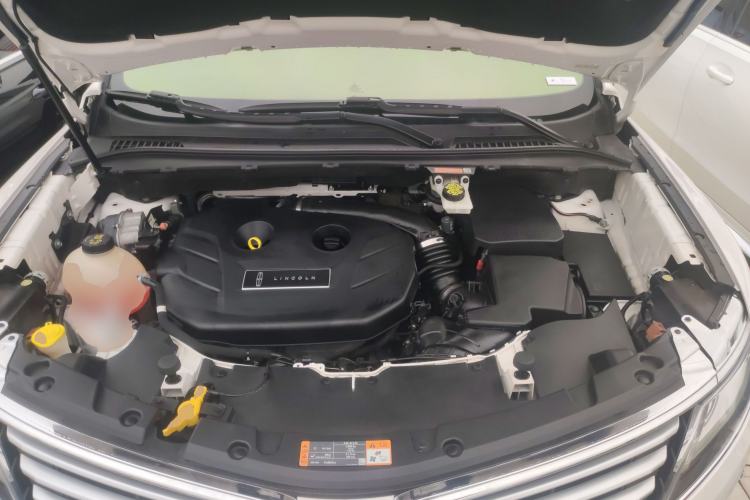 Used Lincoln MKC 2018 2.0T Four-Wheel Drive Zunya Edition Engine Bay