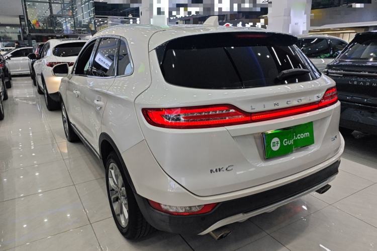 Used Lincoln MKC 2018 2.0T Two-Wheel Drive Luxury Edition Exterior 2