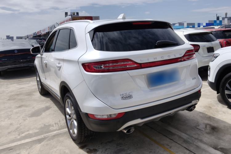 Used Lincoln MKC 2018 2.0T Two-Wheel Drive Luxury Edition Exterior 2