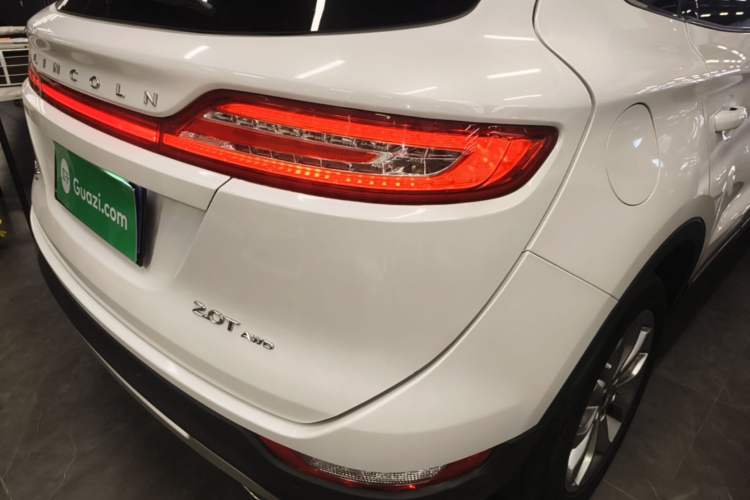 Used Lincoln MKC 2018 2.0T Four-Wheel Drive Zunya Edition Exterior 3